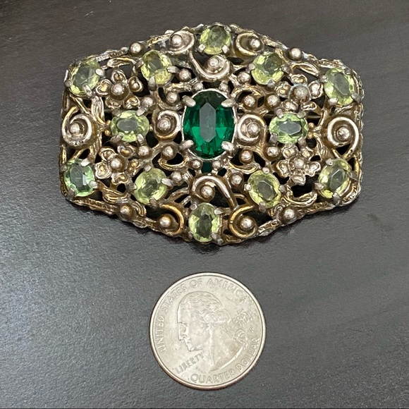Unique Vintage Austro-Hungarian? Peridot Emerald Green Ornate Flower Brooch - Picture 3 of 12